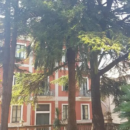 ベッド・アンド・ブレックファスト Il Cedro