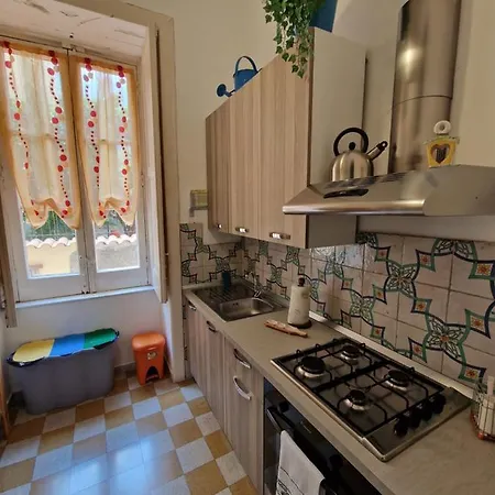 ベッド・アンド・ブレックファスト Il Cedro カーヴァ・デ・ティッレーニ