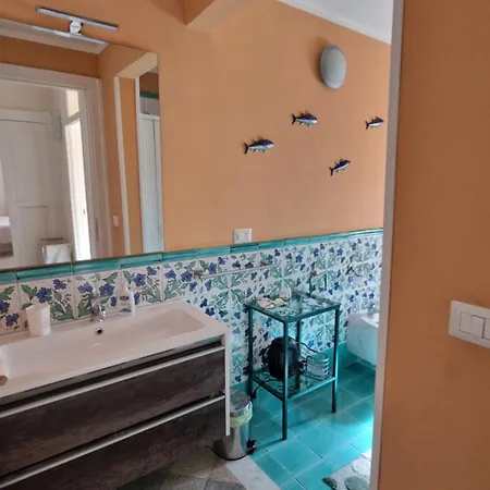 ベッド・アンド・ブレックファスト Il Cedro カーヴァ・デ・ティッレーニ